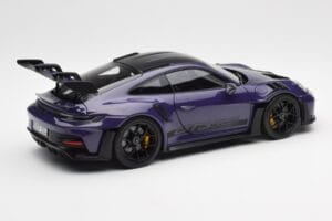 Porsche 911 992 GT3 RS Weissach Package ウルトラバイオレット Norev 1:18 187368 メタル - 画像 3/8