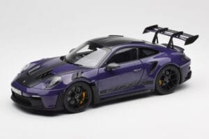 Porsche 911 992 GT3 RS Weissach Package ウルトラバイオレット Norev 1:18 187368 メタル