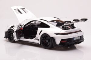 Porsche 911 992 GT3 RS ホワイト Norev 1:18 187361 メタル - 画像 5/8