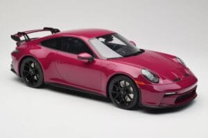 Porsche 911 992 GT3 Ruby Star Neo Red GT Spirit 1:12 GT536 レジン - 画像 4/6