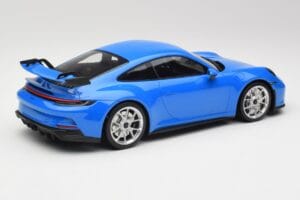 Porsche 911 992 GT3 シャーク ブルー & シルバーホイール Minichamps 1:18 143069015 レジン - 画像 2/6