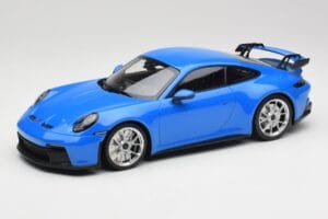 Porsche 911 992 GT3 シャーク ブルー & シルバーホイール Minichamps 1:18 143069015 レジン