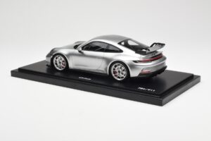 Porsche 911 992 GT3 シルバー Minichamps 1:18 WAP0211510M004 レジン - 画像 5/7