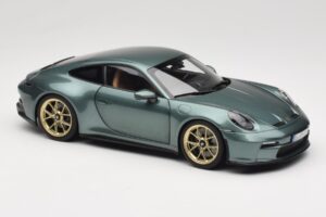 Porsche 911 992 GT3 Touring Package Malachite Green Metallic Norev 1:18 187382 メタル - 画像 6/8