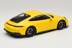 Porsche 911 992 GT3 Touring イエロー ブラックホイール Minichamps 1:18 117069021 メタル - 画像 2/6