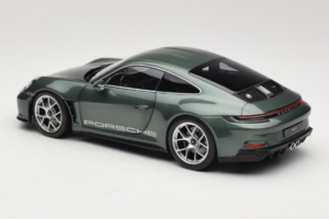 Porsche 911 992 S/T Malachite Green Metallic Norev 1:18 187472 メタル - 画像 7/8