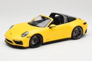 Porsche 911 992 Targa 4 GTS イエロー Minichamps 1:18 153061064 メタル