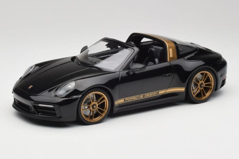 Porsche 911 992 Targa Porsche Design ブラック & ゴールド Concept Minichamps 1:18 PORSCHE001 メタル