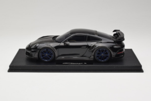 Porsche 911 992 TechArt GTstreet R ブラック ブルーホイール TechArt 1:18 REMC009 レジン