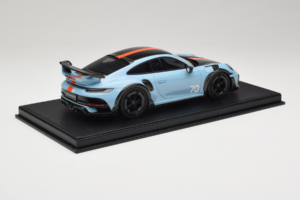 Porsche 911 992 TechArt GTstreet R Gulf Blue TechArt 1:18 REMC010 レジン - 画像 3/6