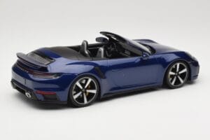 Porsche 911 992 Turbo S カブリオレ Blue Metallic Minichamps 1:18 155069081 メタル - 画像 2/6