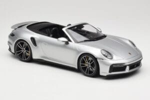 Porsche 911 992 Turbo S カブリオレ シルバー Minichamps 1:18 155069082 メタル - 画像 4/6