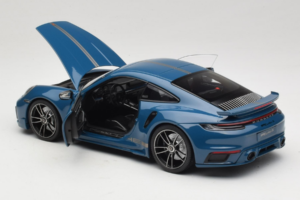 Porsche 911 992 Turbo S Coupe Sport Design ブルー Minichamps 1:18 113069073 メタル - 画像 5/8