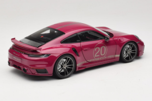 Porsche 911 992 Turbo S Coupe Sport Design レッド Minichamps 1:18 113069075 メタル - 画像 3/8