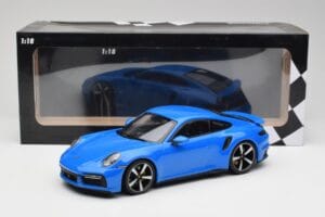 Porsche 911 992 Turbo S ジェンシアンブルー Minichamps 1:18 155069074 メタル - 画像 6/6