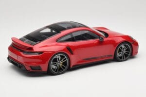 Porsche 911 992 Turbo S レッド Minichamps 1:18 155069070 メタル - 画像 2/6