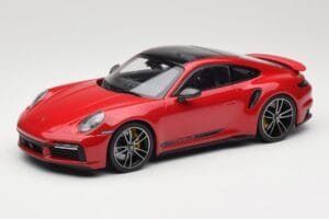 Porsche 911 992 Turbo S レッド Minichamps 1:18 155069070 メタル