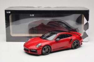 Porsche 911 992 Turbo S レッド Minichamps 1:18 155069070 メタル - 画像 6/6
