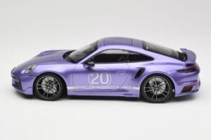 Porsche 911 992 Turbo S Sport Design Package Viola Metallic Minichamps 1:18 155069174 メタル - 画像 3/6
