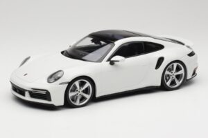 Porsche 911 Turbo S 992 ホワイト Minichamps 1:18 WAP0211620RTRB メタル