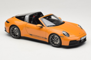 Porsche 911 992.2 Targa 4 GTS Bahama Yellow Norev 1:18 187190 メタル - 画像 8/10