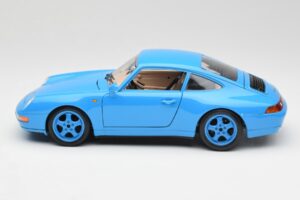 Porsche 911 993 Carrera ブルー Bburago 1:18 3060 メタル - 画像 4/8