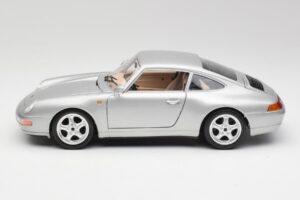 Porsche 911 993 Carrera シルバー Bburago 1:18 3050-M1 メタル - 画像 3/8