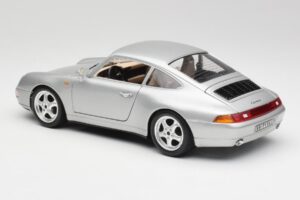 Porsche 911 993 Carrera シルバー Bburago 1:18 3050-M1 メタル - 画像 4/8