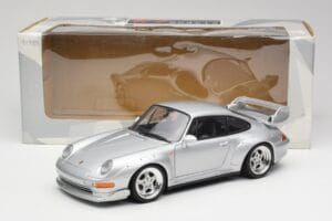 Porsche 911 993 GT2 アークティックシルバーメタリック UT Models 1:18 27831 メタル - 画像 8/8