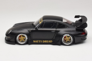 Porsche 911 993 RWB Matt Black With Gold Wheels AUTOart 1:18 78154 コンポジット - 画像 4/8