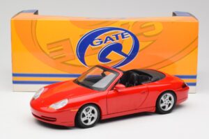 Porsche 911 996 カブリオレ レッド Gate 1:18 1051 メタル - 画像 8/8