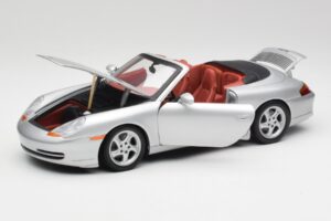Porsche 911 996 カブリオレ シルバー Gate 1:18 1052 メタル - 画像 2/8