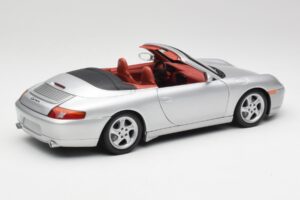 Porsche 911 996 カブリオレ シルバー Gate 1:18 1052 メタル - 画像 3/8