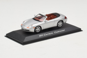 Porsche 911 996 カブリオレ シルバー Minichamps 1:43 WAP02004097 メタル - 画像 2/4