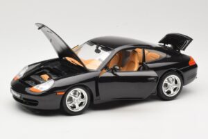 Porsche 911 996 Carrera ブラック Bburago 1:18 3385-M2 メタル - 画像 2/8