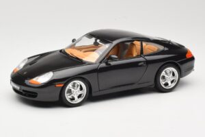Porsche 911 996 Carrera ブラック Bburago 1:18 3385-M2 メタル