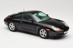 Porsche 911 996 Carrera ブラック Sun Star 1:18 1202 メタル - 画像 6/8