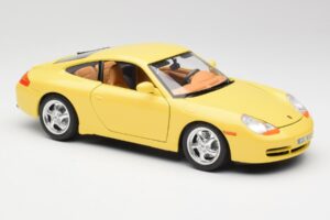 Porsche 911 996 Carrera イエロー Bburago 1:18 30085-M1 メタル - 画像 6/8