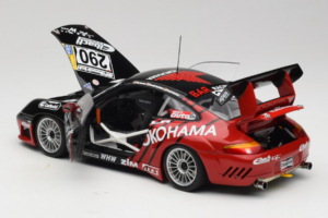 Porsche 911 996 GT3 RS #290 N. Bartels / H. Jacksties / F. Lorenzo Yokohama 24 Hours of Nurburgring 2003 AUTOart 1:18 80372 メ - 画像 5/8