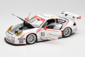 Porsche 911 996 GT3 RSR #83 P. Ehret / C. Ried / C. Menzel 24 Hours of Le Mans 2006 Minichamps 1:18 PORSCHE004 メタル - 画像 2/8