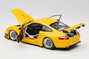 Porsche 911 996 GT3 RSR Yello ALMS 2004 Minichamps 1:18 100046401 メタル - 画像 5/8