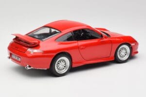 Porsche 911 996 GT3 Strasse レッド Bburago 1:18 30395 メタル - 画像 3/8