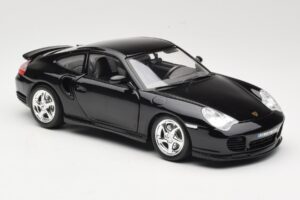 Porsche 911 996 Turbo ブラック Bburago 1:18 18-12030 メタル - 画像 6/8