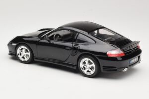 Porsche 911 996 Turbo ブラック Bburago 1:18 18-12030 メタル - 画像 7/8