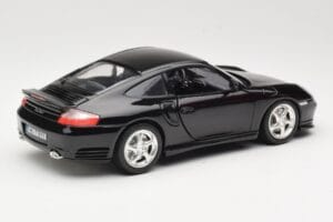 Porsche 911 996 Turbo ブラック Bburago 1:18 3367 メタル - 画像 3/8