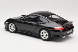 Porsche 911 996 Turbo ブラック Bburago 1:18 3367 メタル - 画像 7/8