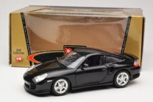 Porsche 911 996 Turbo ブラック Bburago 1:18 3367 メタル - 画像 8/8