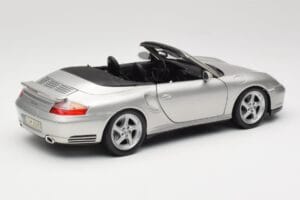Porsche 911 996 Turbo カブリオレ シルバー Maisto 1:18 31660 メタル - 画像 3/8