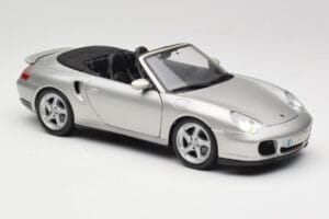 Porsche 911 996 Turbo カブリオレ シルバー Maisto 1:18 31660 メタル - 画像 6/8
