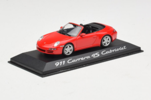 Porsche 911 997 Carrera 4S カブリオレ レッド Minichamps 1:43 WAP02015316 メタル - 画像 2/5